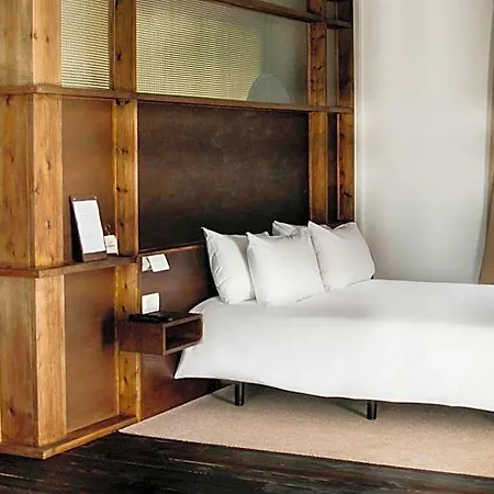 Casa Boumort Отель *